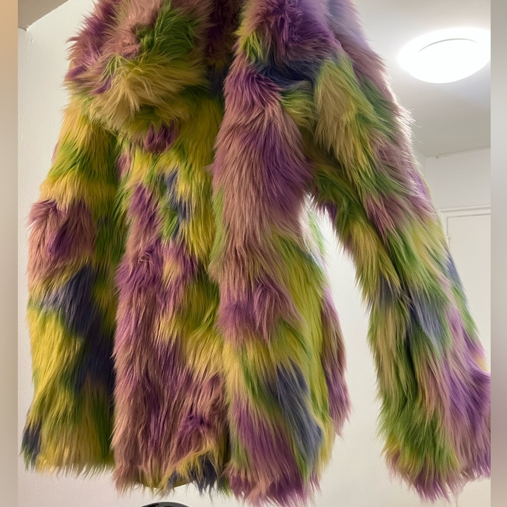 NWT UGG Clove Faux Fur Tie Dye Hooded Zip Jacket M/L